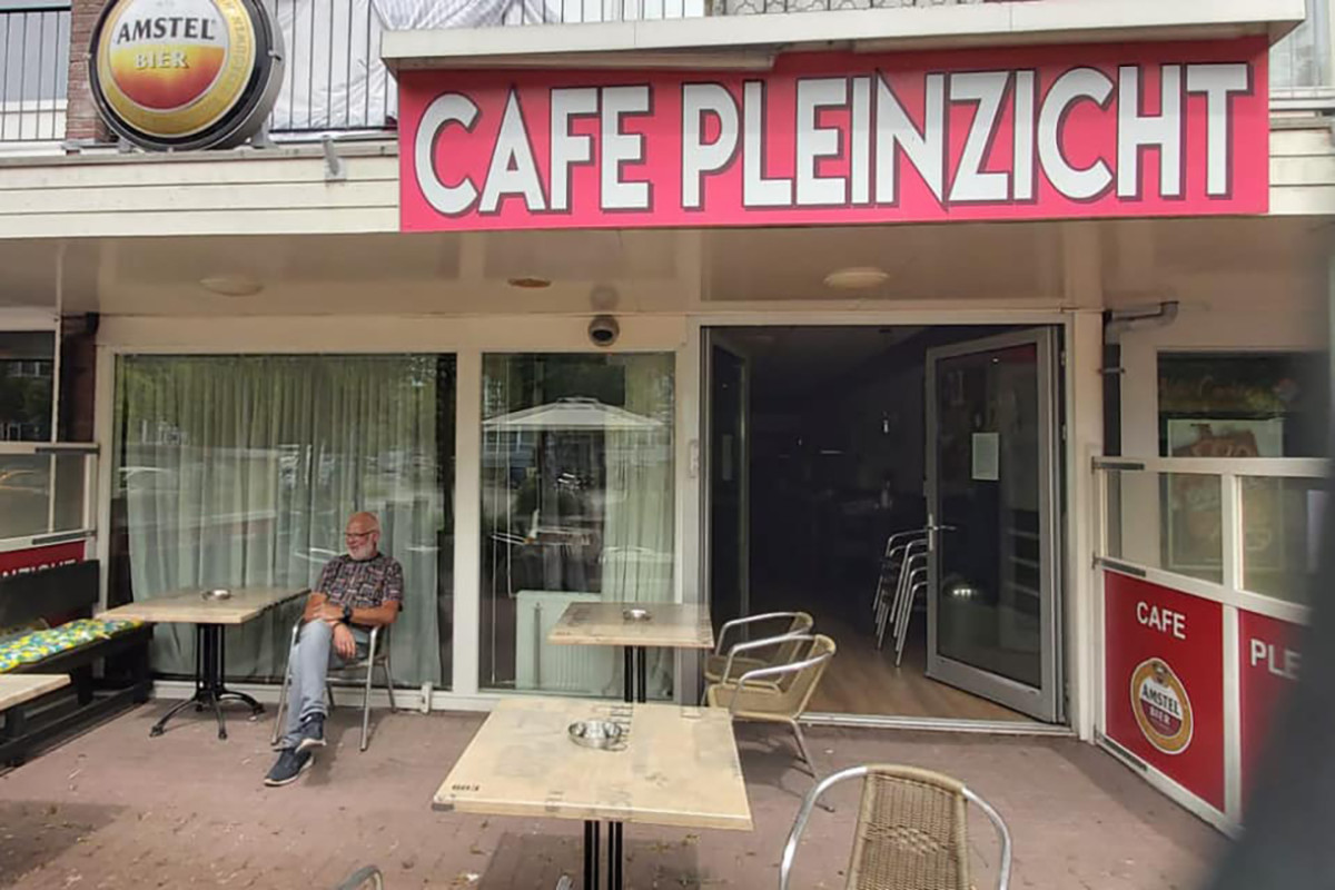 Buitenkant Café Pleinzicht.